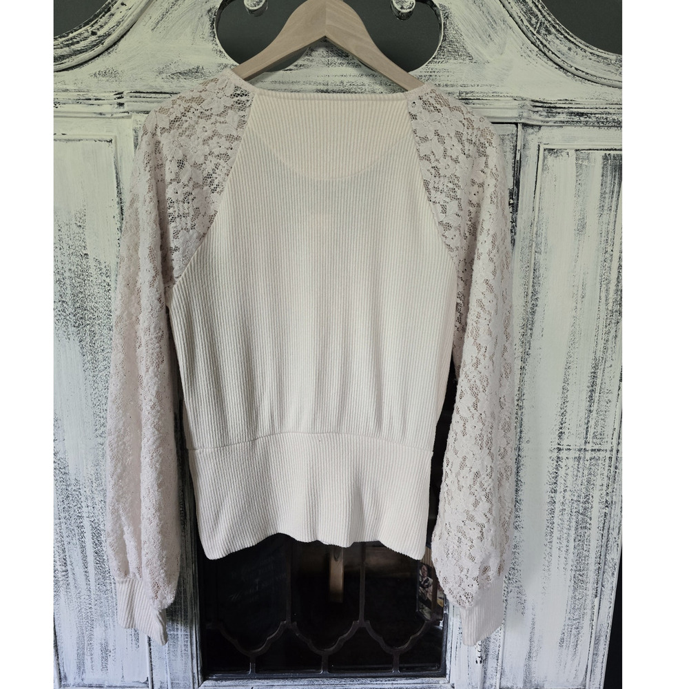 New Anthropologie Balloon Lace Sleeves Wrap Top - XL - Picture 5 of 7